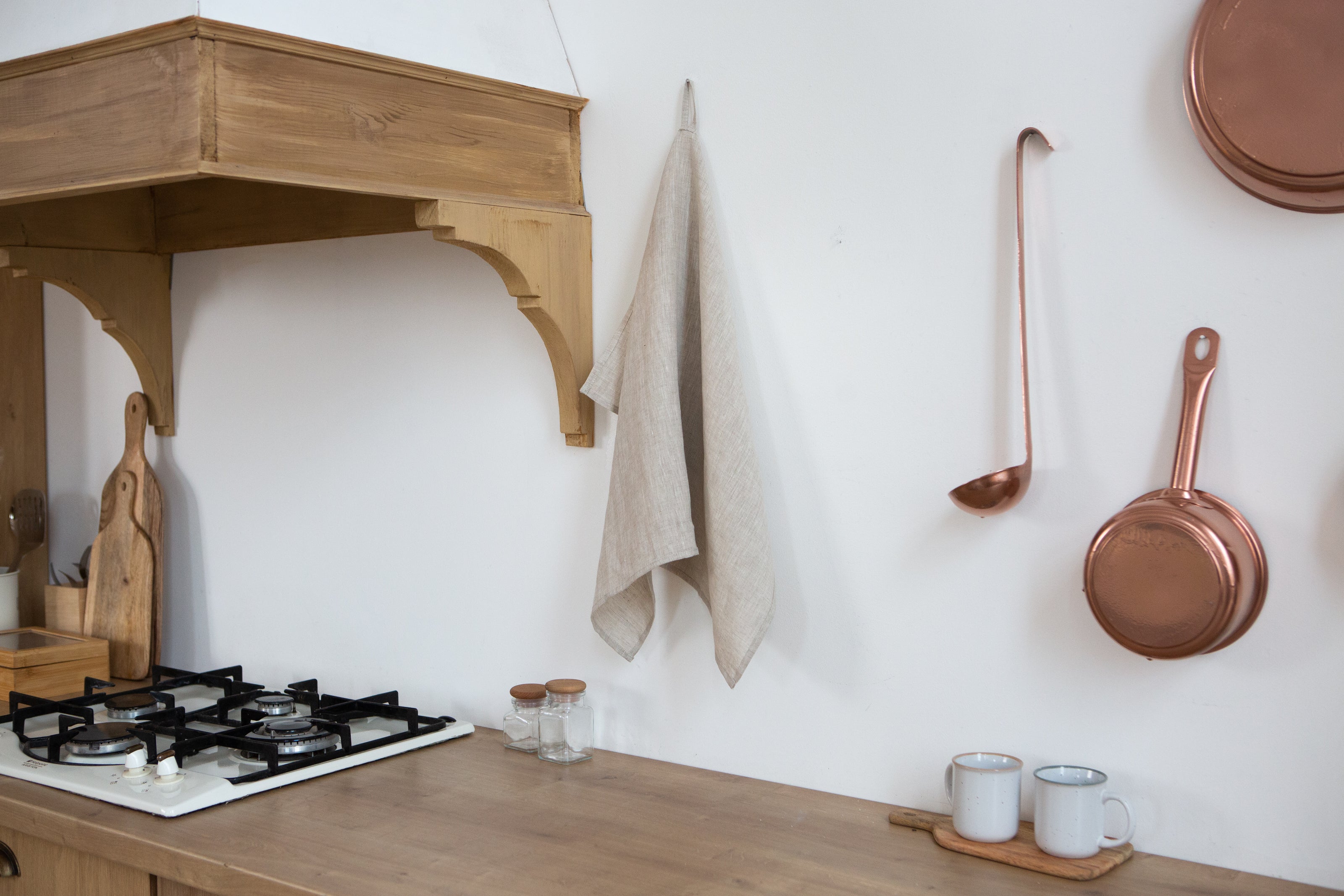 Warm beige linen towel – a minimalist yet functional home decor piece, perfect for eco-conscious living and special occasions.