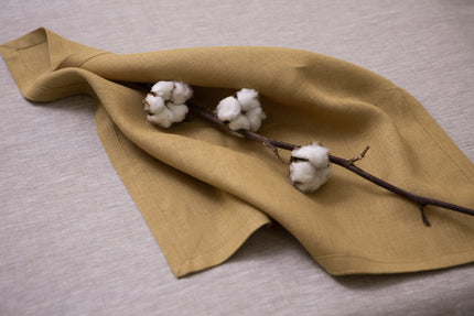 Honey organic linen napkins.