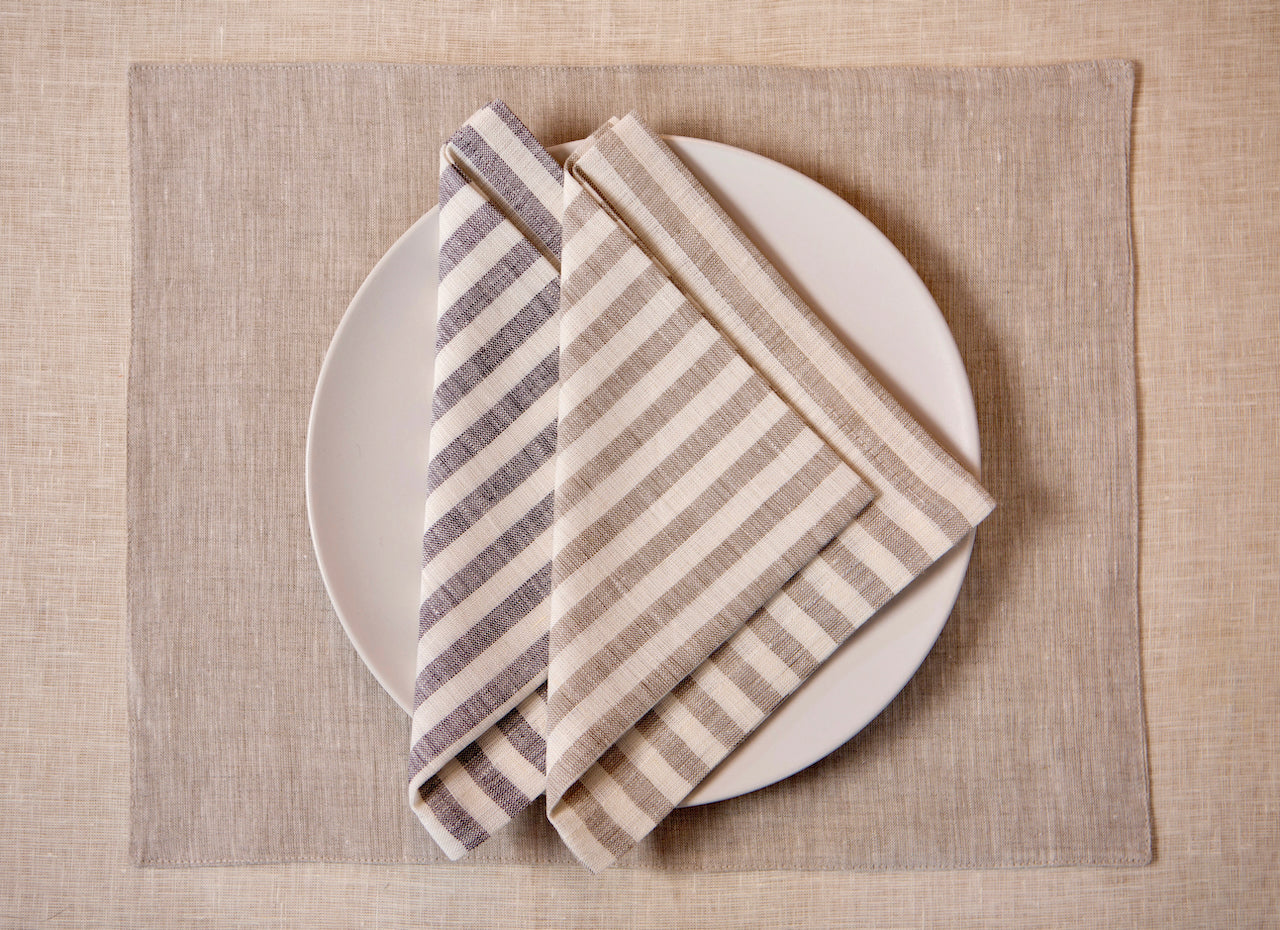 Natural organic linen placemats and napkins. Thanksgiving home decor. Mother day gift. CoolLinen store. Eco-gifts.