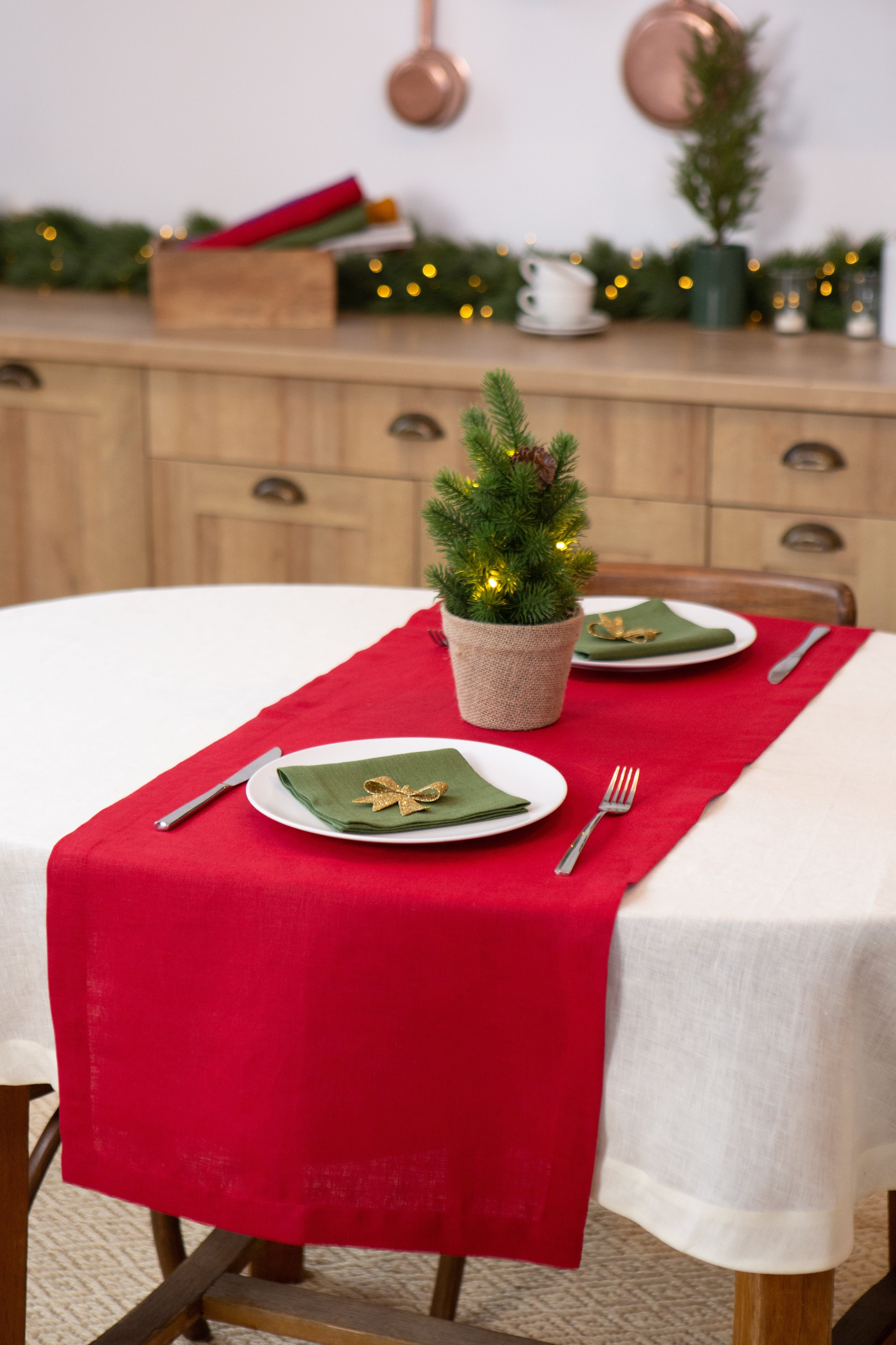 Linen Table Runner – Christmas & New Year Table Decor