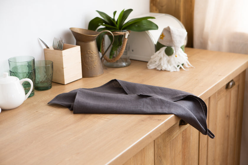 Dark slate linen kitchen towel – absorbent, durable, and a timeless addition to any eco-conscious home.