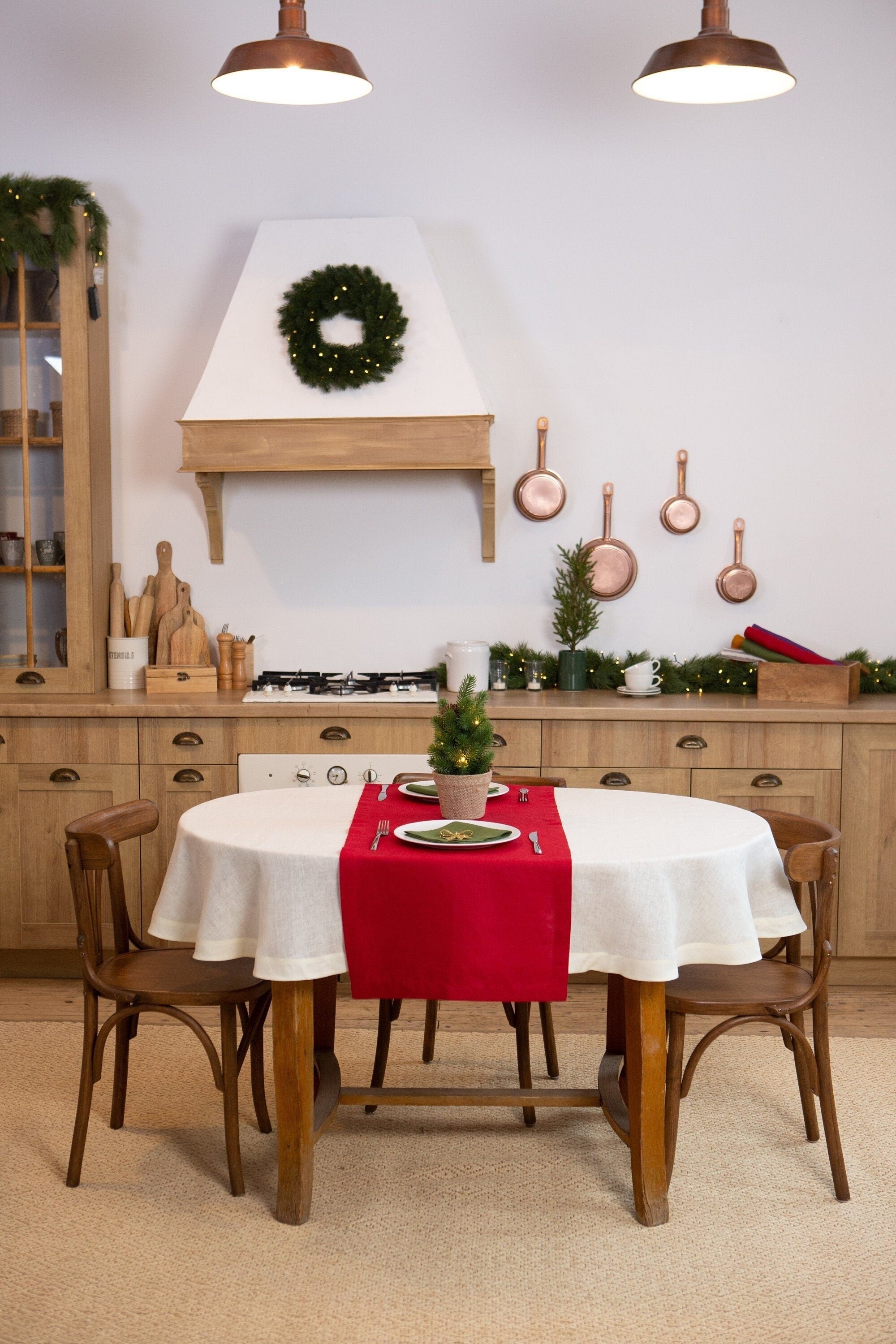 Oval linen tablecloth